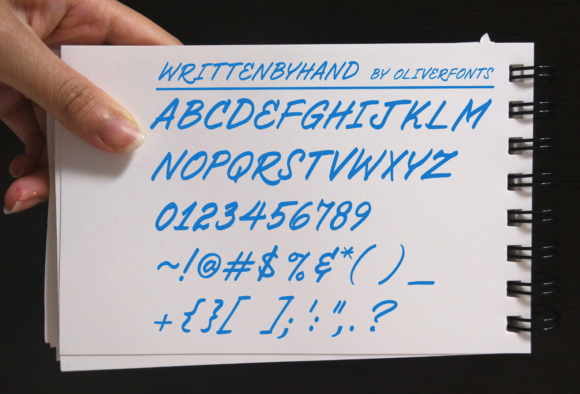 Written by Hand: A Font That Adds Soul to Editorial Design